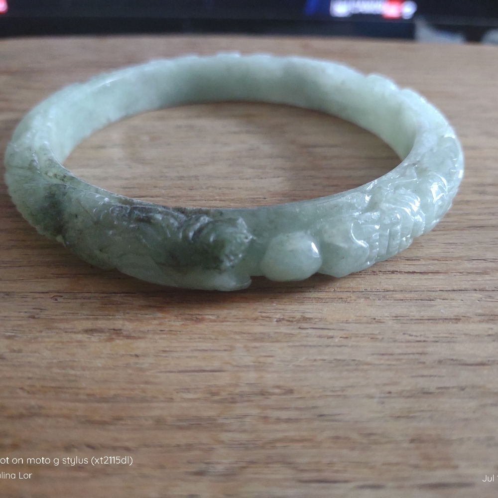 Jadeite bangle